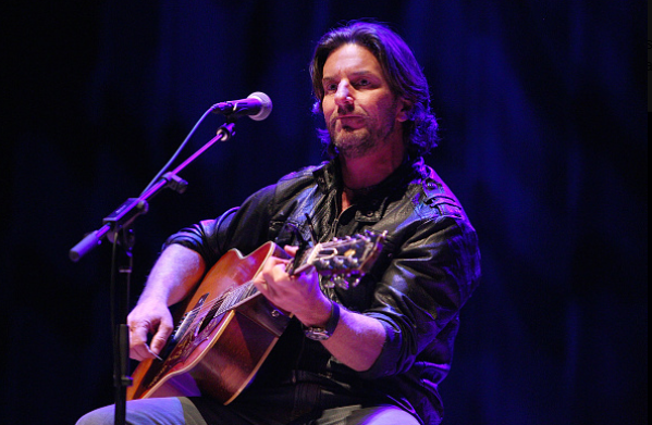 Grammy-Winning Songwriter Brett James Dies In North Carolina Plane Crash