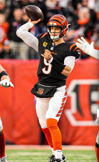 Monday Night Football: Denver Broncos take a commanding 21-3 Halftime lead over