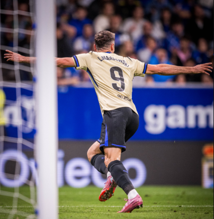 Barcelona's stunning comeback: Goals from Eric Garcia, Robert Lewandowski, and Ronald Araujo secured victory over Oviedo