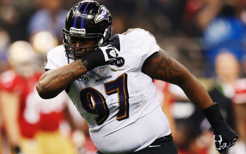 Arthur Jones, Super Bowl winner with the Ravens, dies at 39
