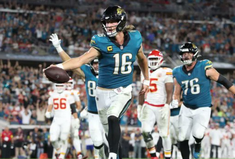 Jacksonville Jaguars' Thrilling Win: Trevor Lawrence Fumbles, Then Gets Back to Shine